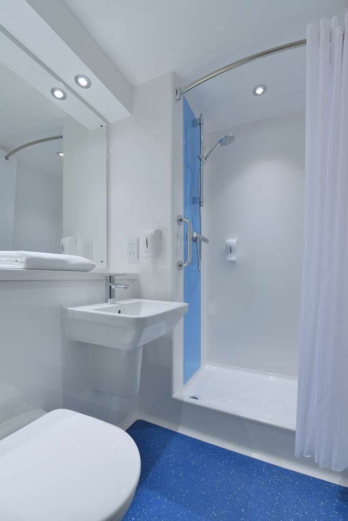 Travelodge Yeovil Podimore Ilchester Room photo