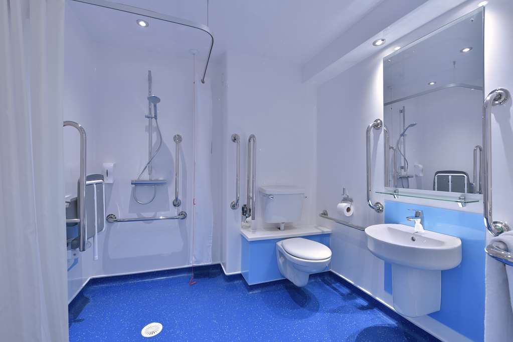 Travelodge Yeovil Podimore Ilchester Room photo